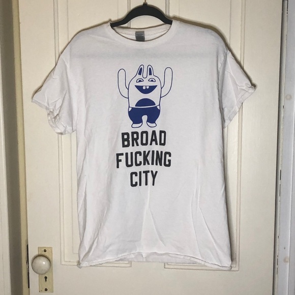 Broad City Fan Tee - Picture 1 of 5